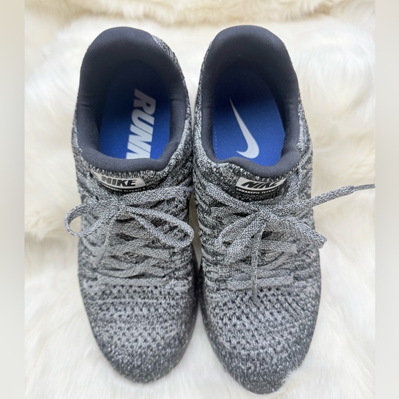 RARE Nike LunarEpic Flyknit 2 in Oreo/Space - Picture 4 of 7